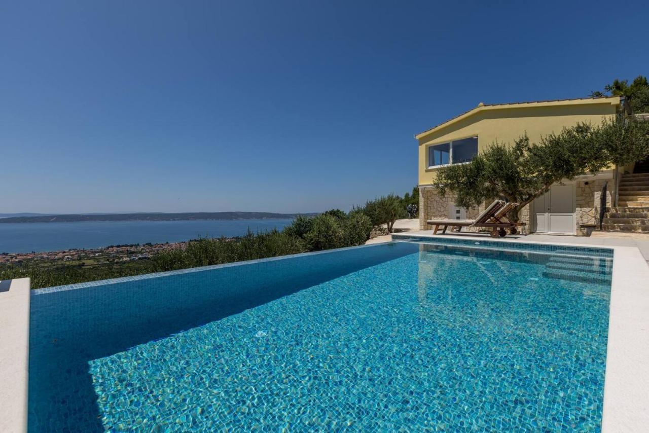 Villa Dream Hill Kastel Kambelovac