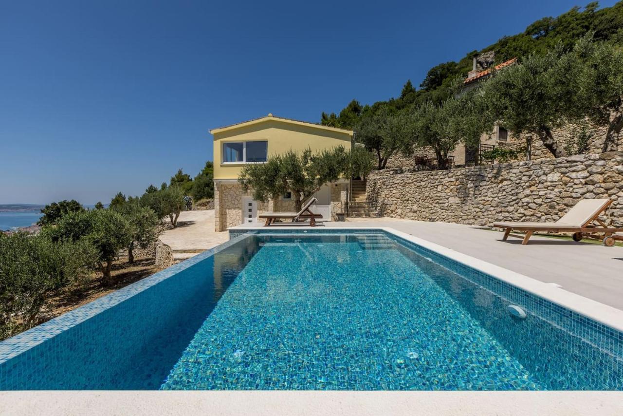 Dream Hill Villa