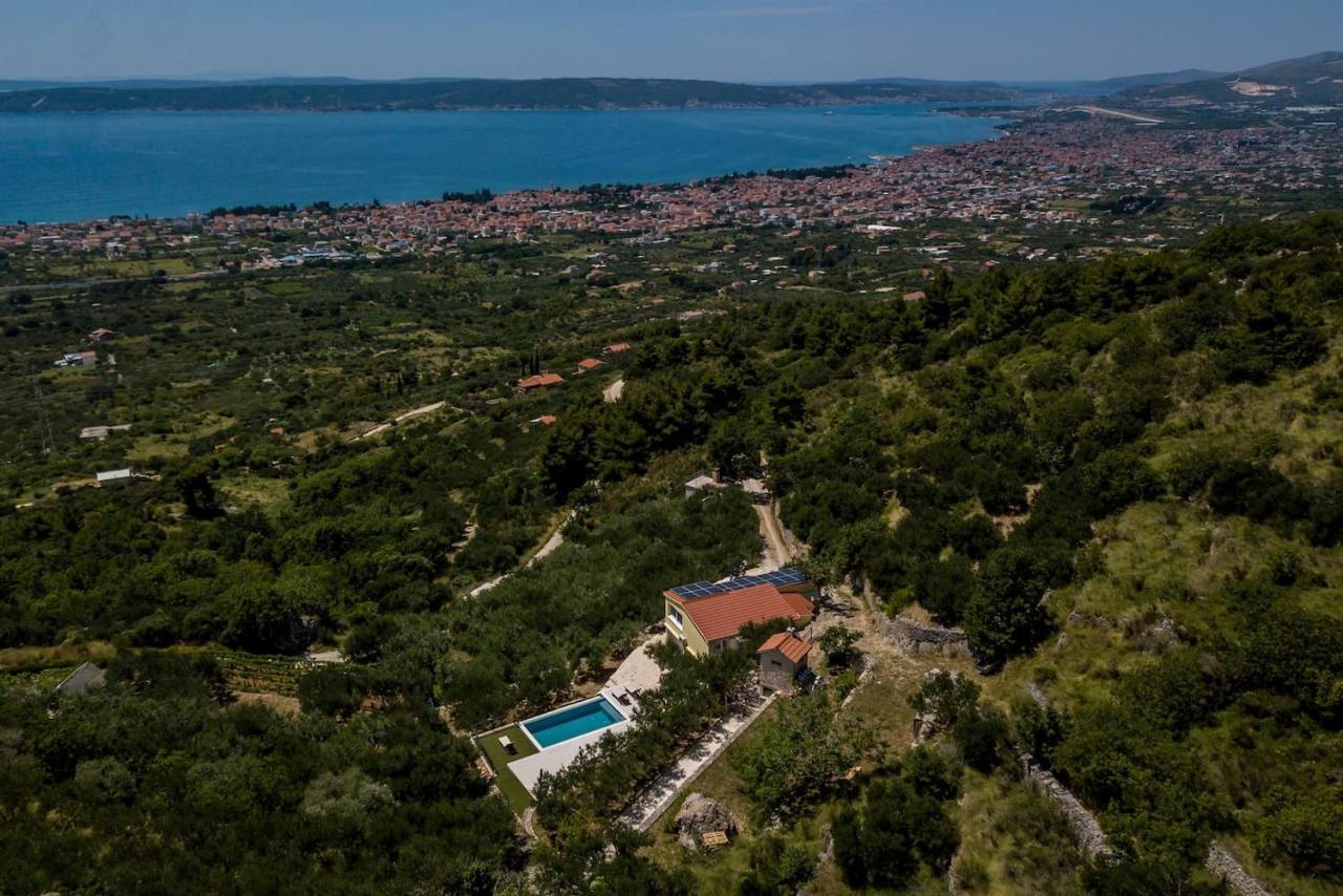 Dream Hill Villa *